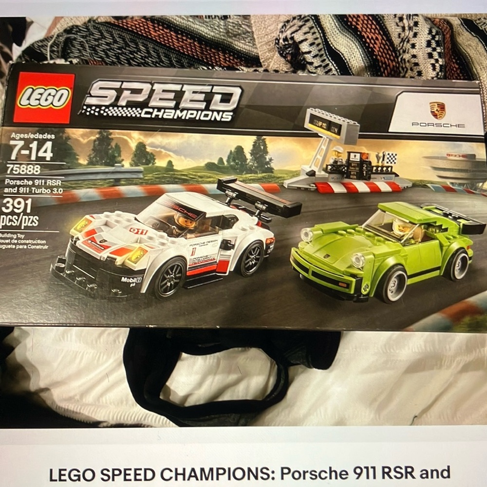LEGO Speed Champions Porsche 911 RSR and 911 Turbo 3.0 Set
